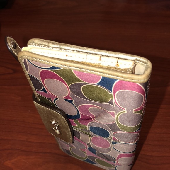 Vintage Multicoloured bifold Coach wallet - Picture 7 of 12